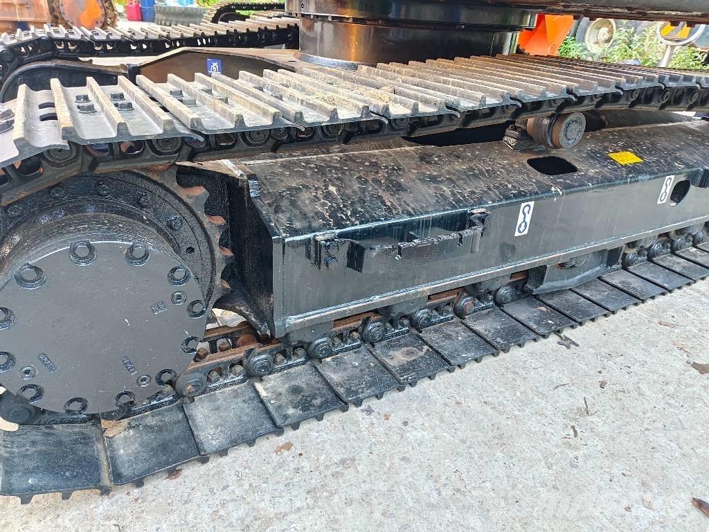 Hitachi ZX 120 대형 굴삭기 29톤 이상