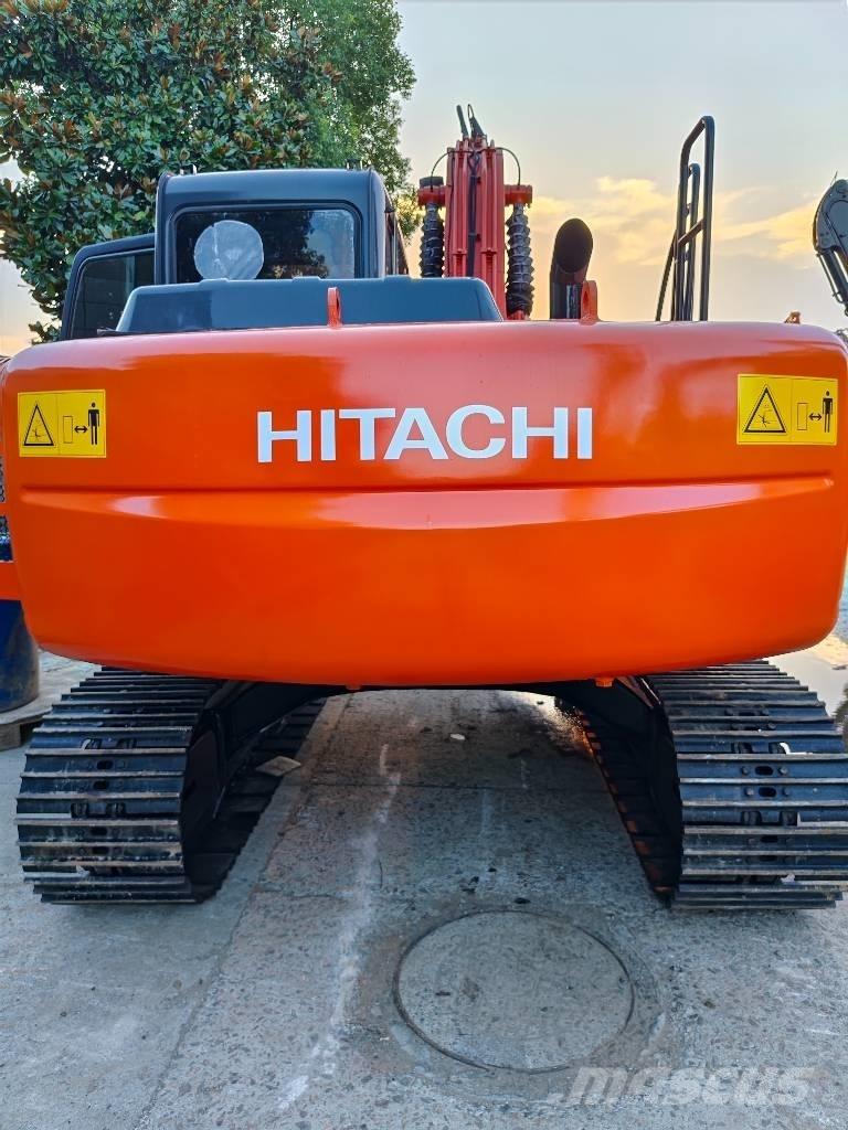 Hitachi ZX 120 대형 굴삭기 29톤 이상