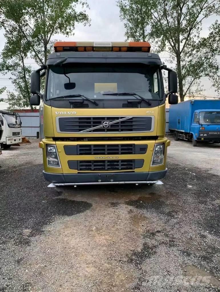 Volvo FM 380 시립/다목적 차량