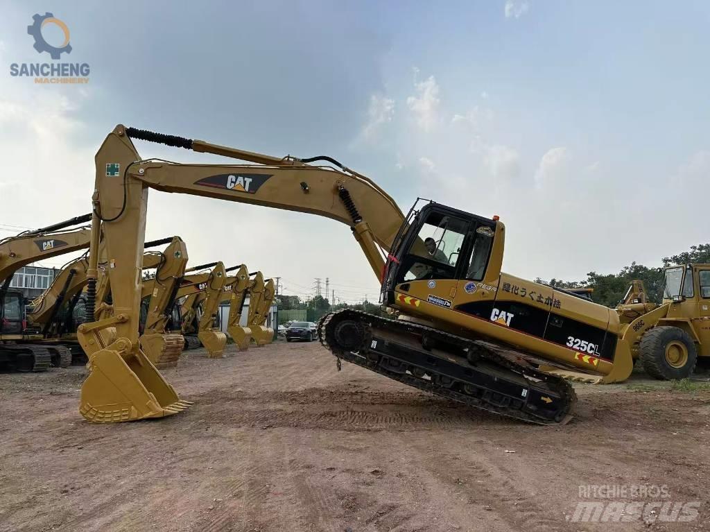 CAT 325 CL 대형 굴삭기 29톤 이상