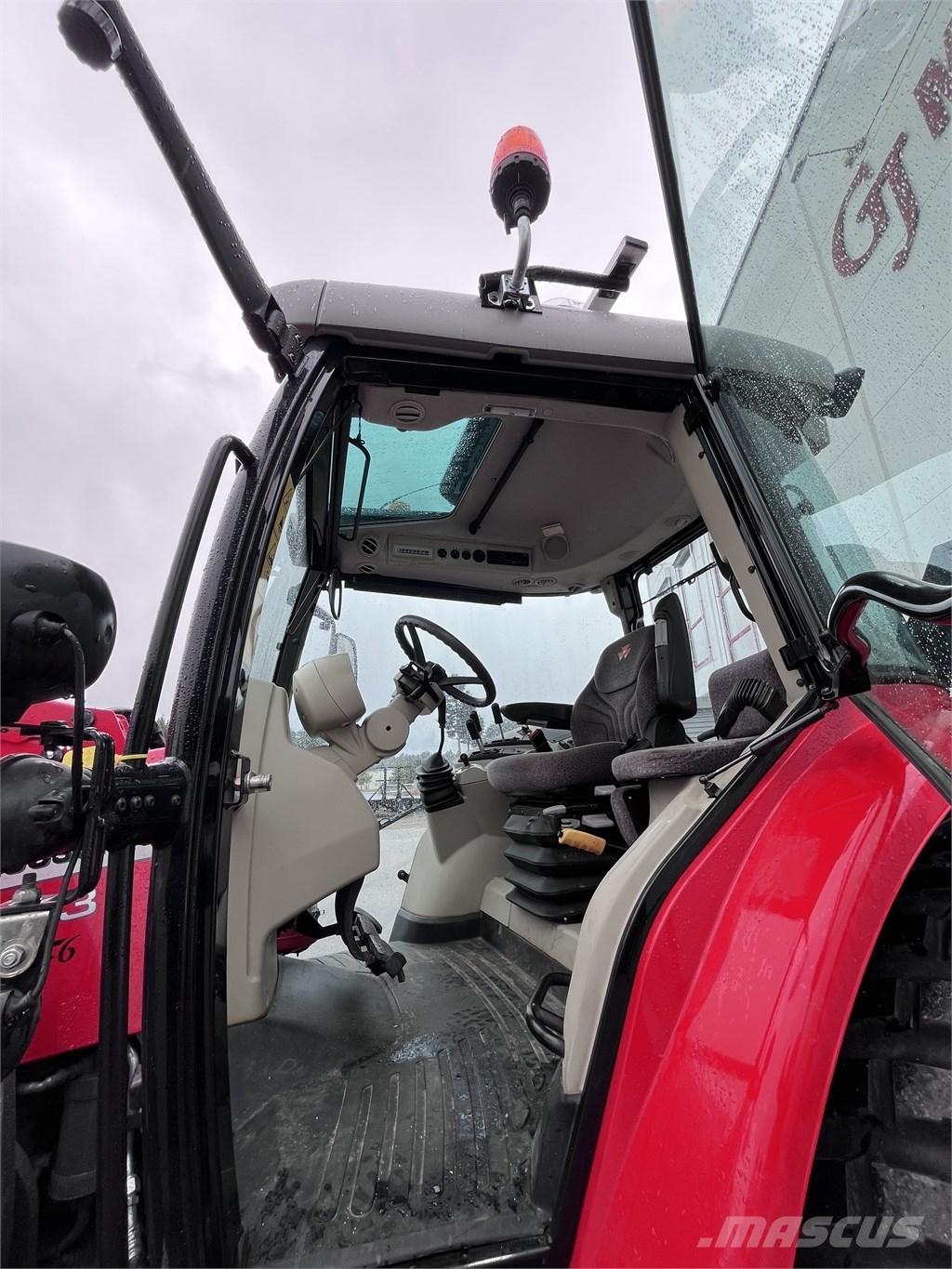 Massey Ferguson 5613 트랙터