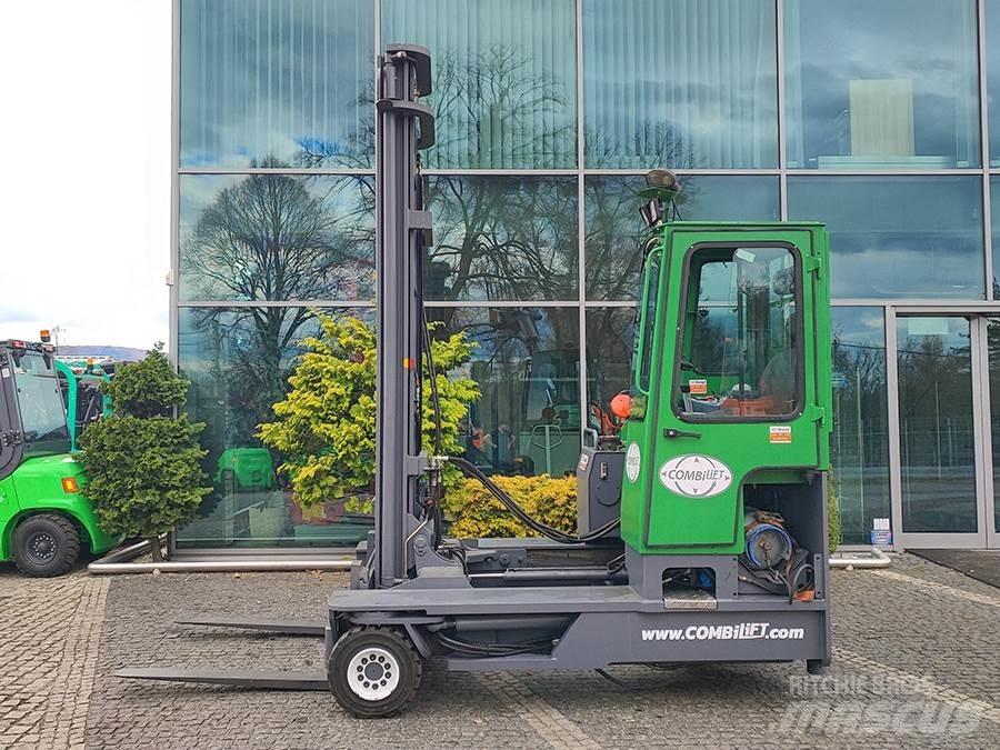 Combilift C5000 4방향 리치트럭