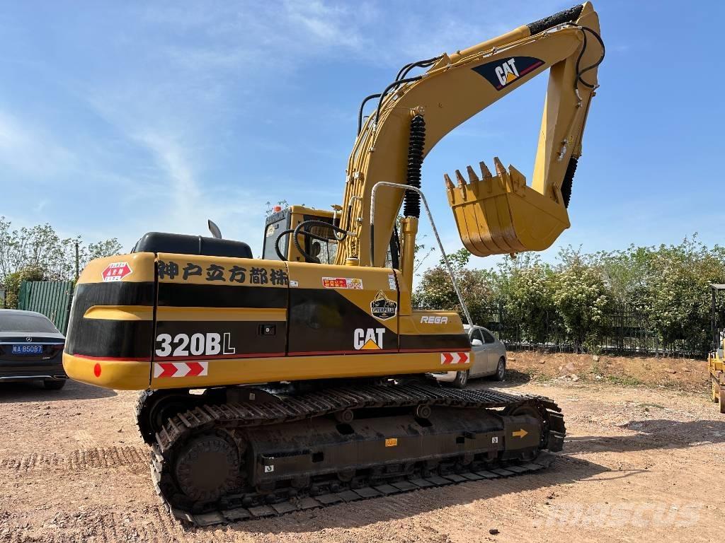CAT 320 B 대형 굴삭기 29톤 이상