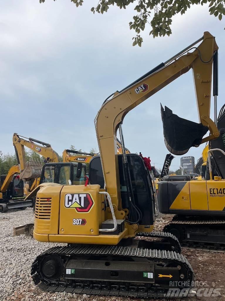 CAT 307 소형 굴삭기 7톤 미만