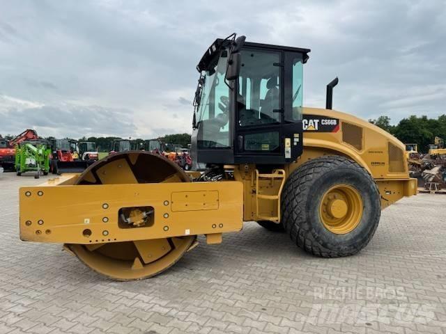 CAT CS 66 B 싱글 드럼 롤러