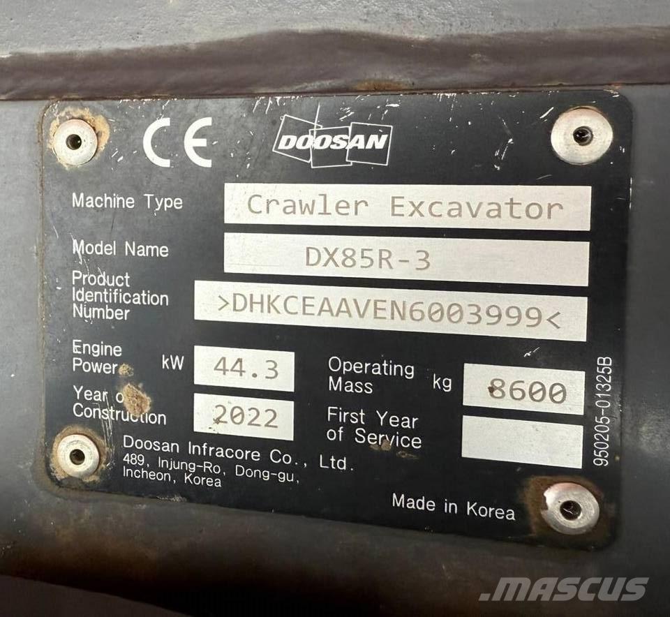 Doosan DX 85 R-3 중형굴삭기 7톤-28톤