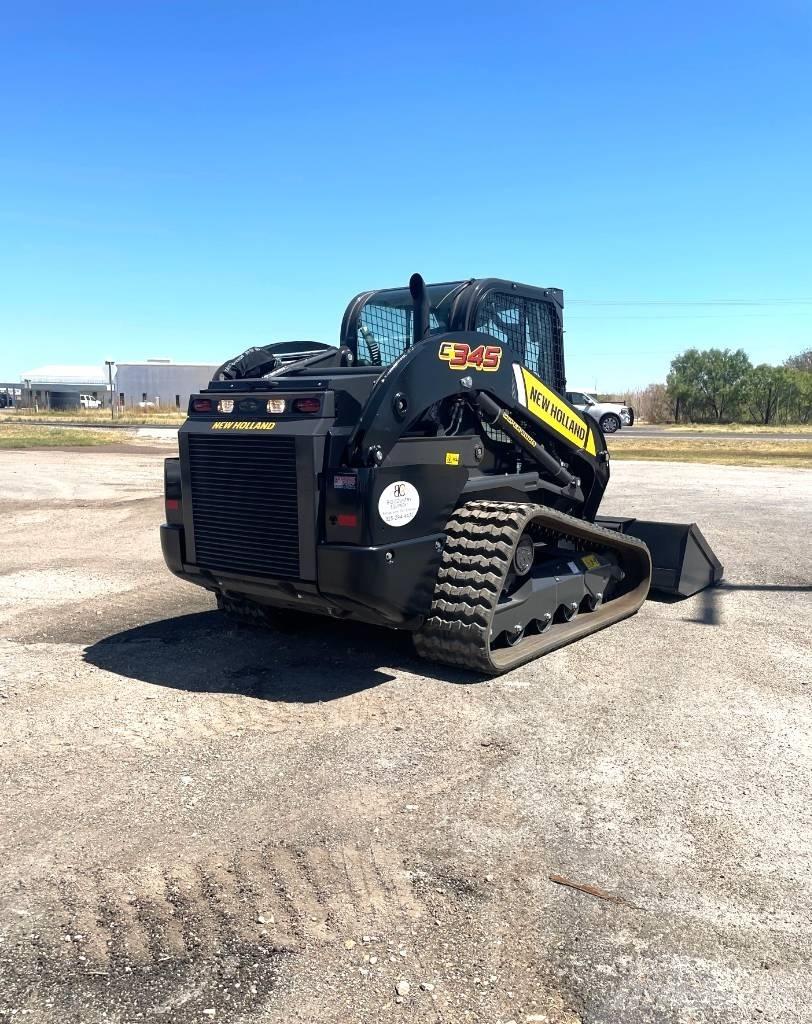 New Holland C345  스키드로더
