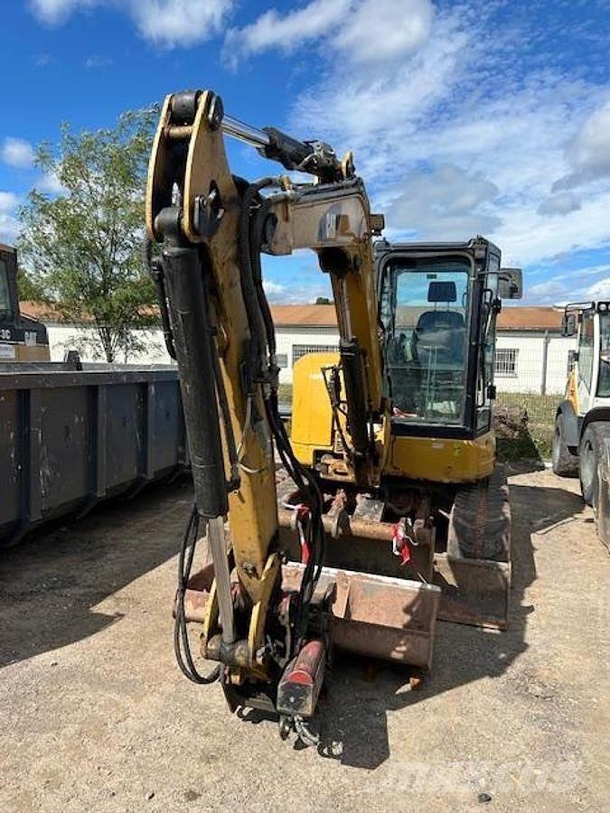 CAT 305.5 E2 특수 굴삭기
