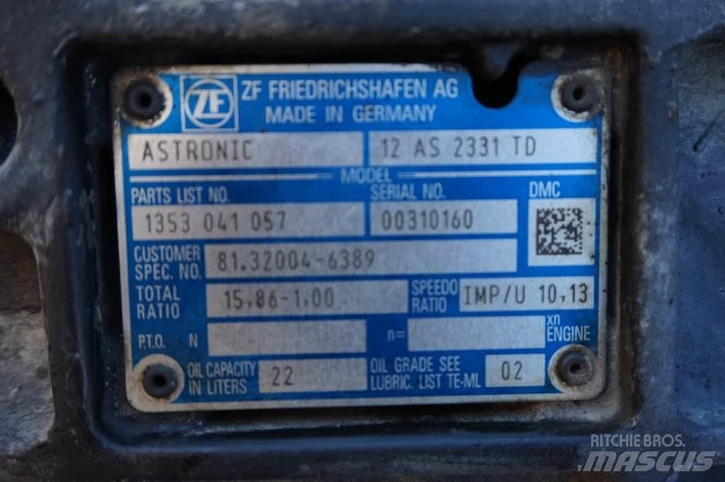 ZF 12AS2331DD + INT3 기어박스