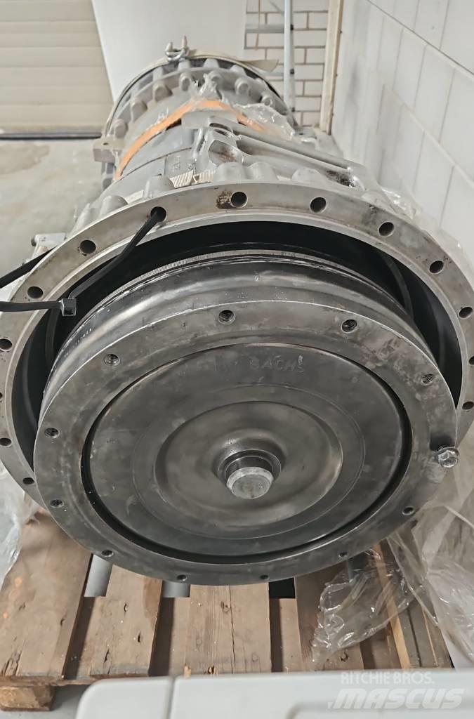 Volvo A 40 D 연결식 홀러