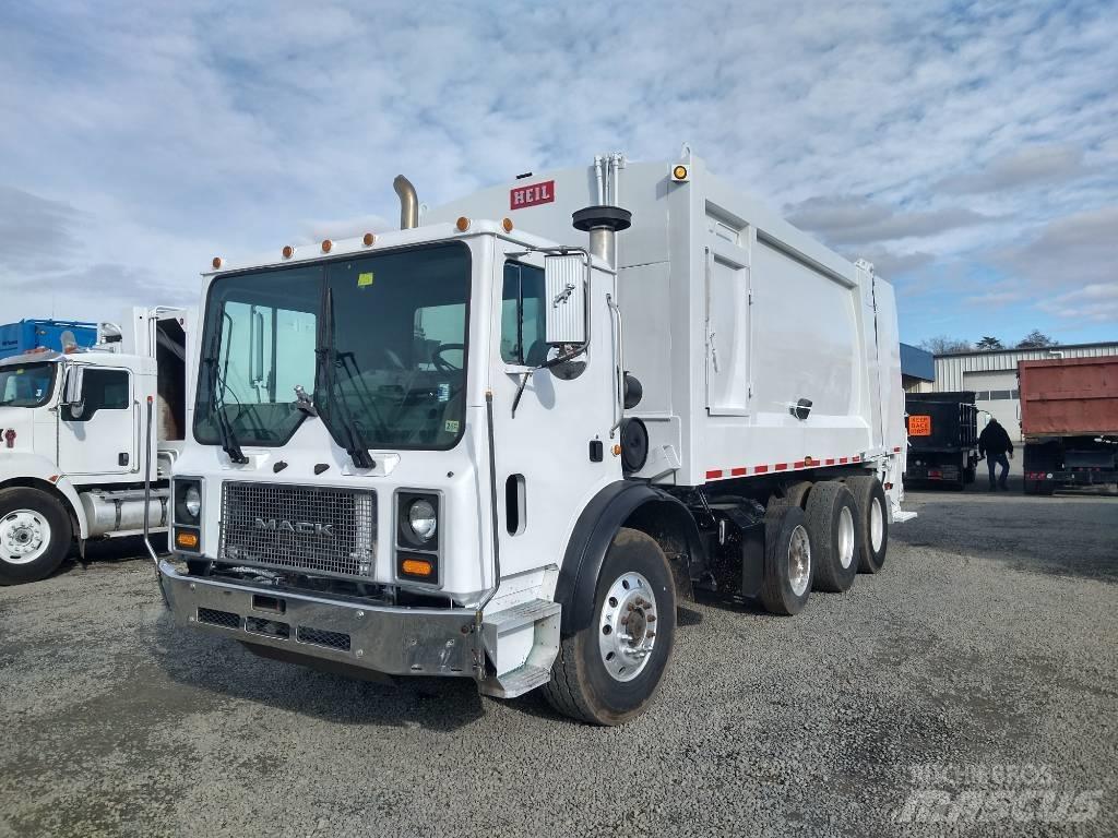 Mack MR 폐기물 수거 트럭