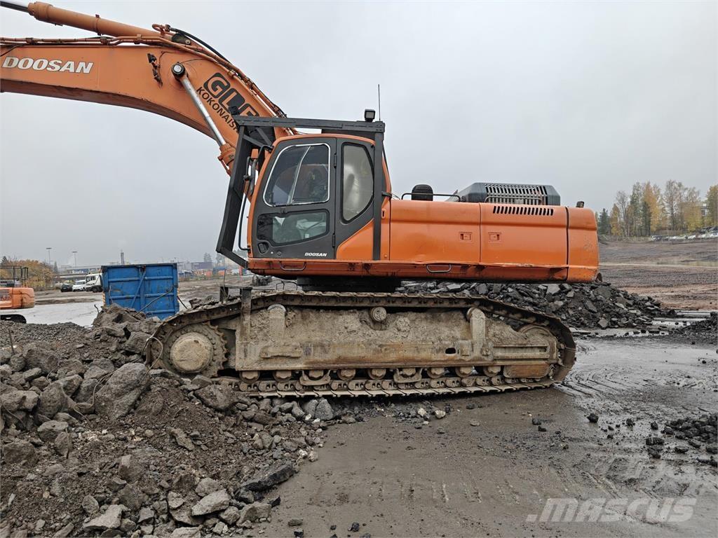 Doosan DX520LC 대형 굴삭기 29톤 이상