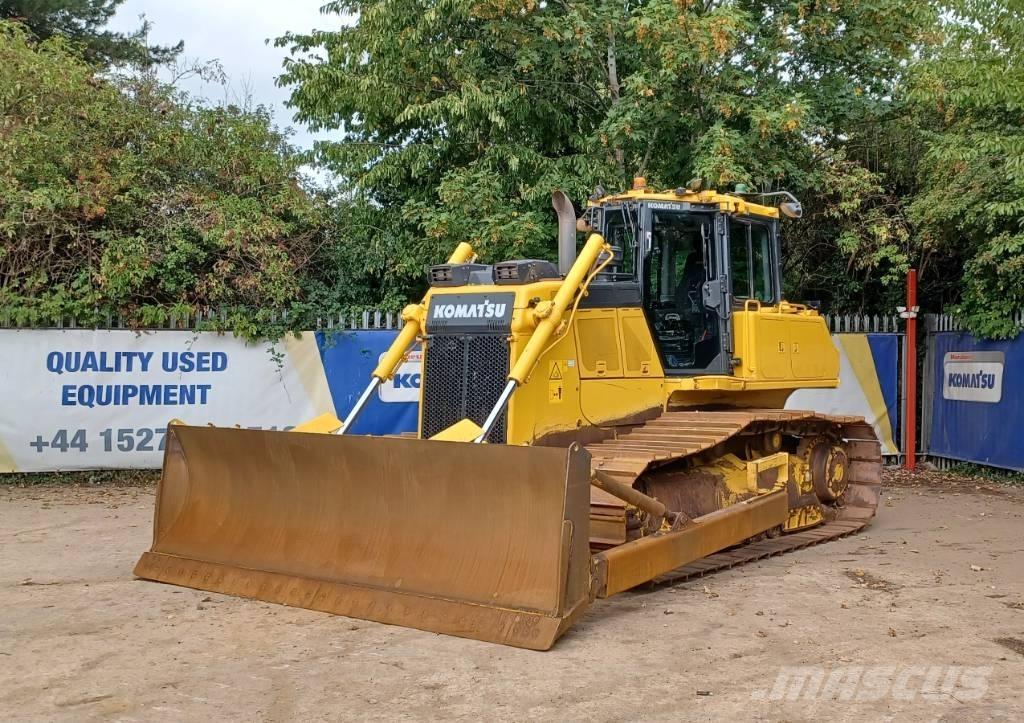 Komatsu D65PX-18E0 크롤러 도저