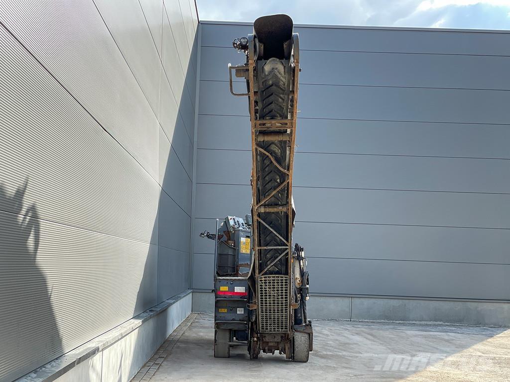 Wirtgen W 50 RI 아스팔트 콜드 밀링 기계