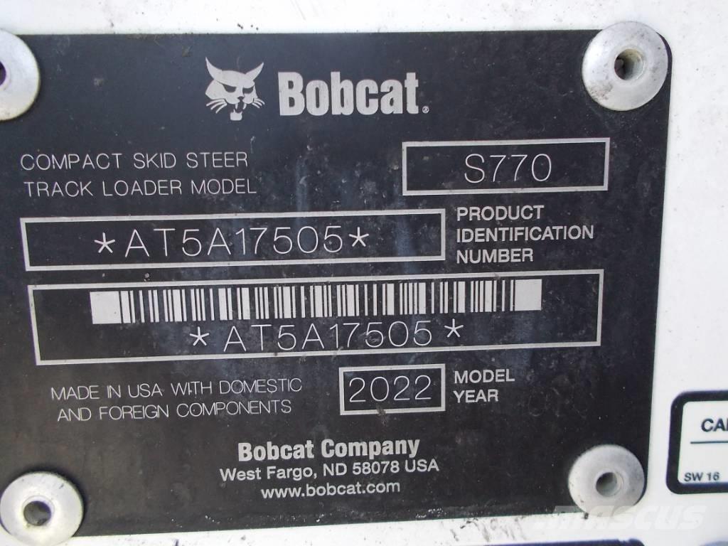 Bobcat S770  스키드로더