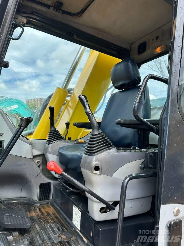 Komatsu PC 78 US-6N0 대형 굴삭기 29톤 이상