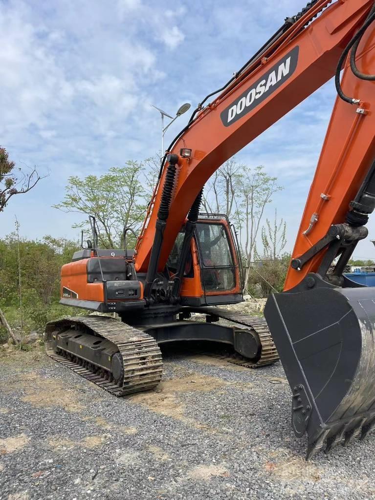 Doosan DX 300 LC 대형 굴삭기 29톤 이상