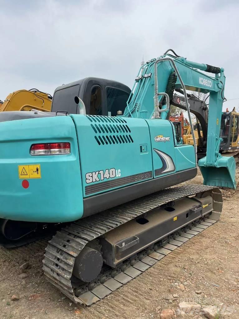 Kobelco SK140 대형 굴삭기 29톤 이상