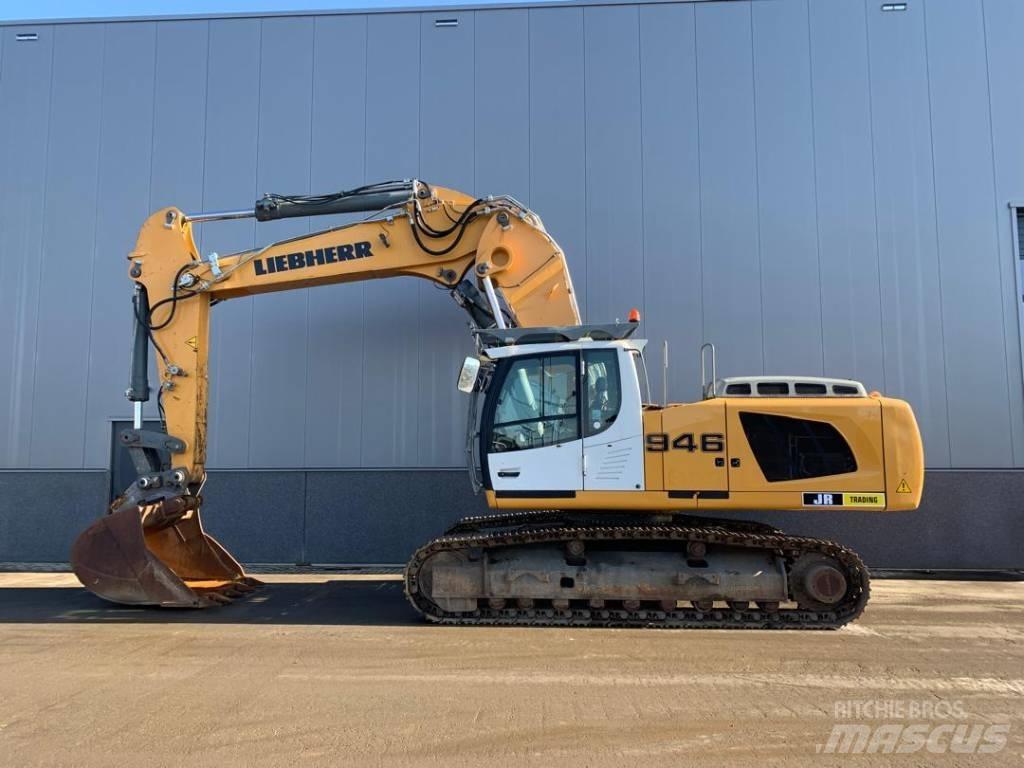 Liebherr R 946 LC 대형 굴삭기 29톤 이상