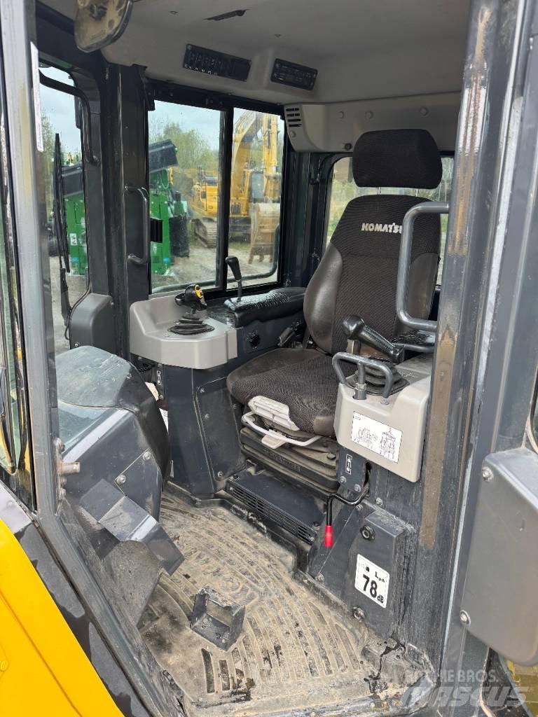 Komatsu D 61 PX-24 크롤러 도저
