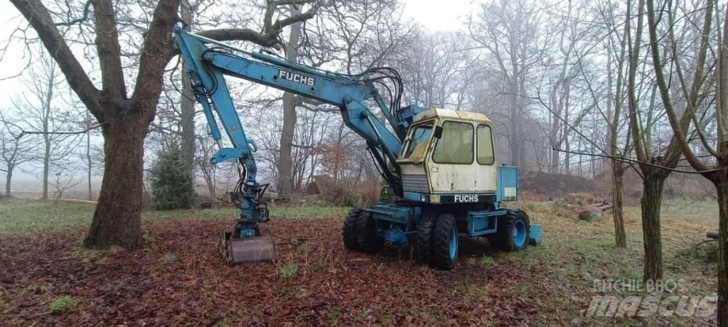 Fuchs F 712  휠 굴삭기