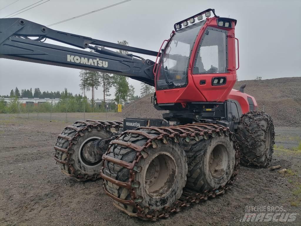 Komatsu 911 원목 하베스터