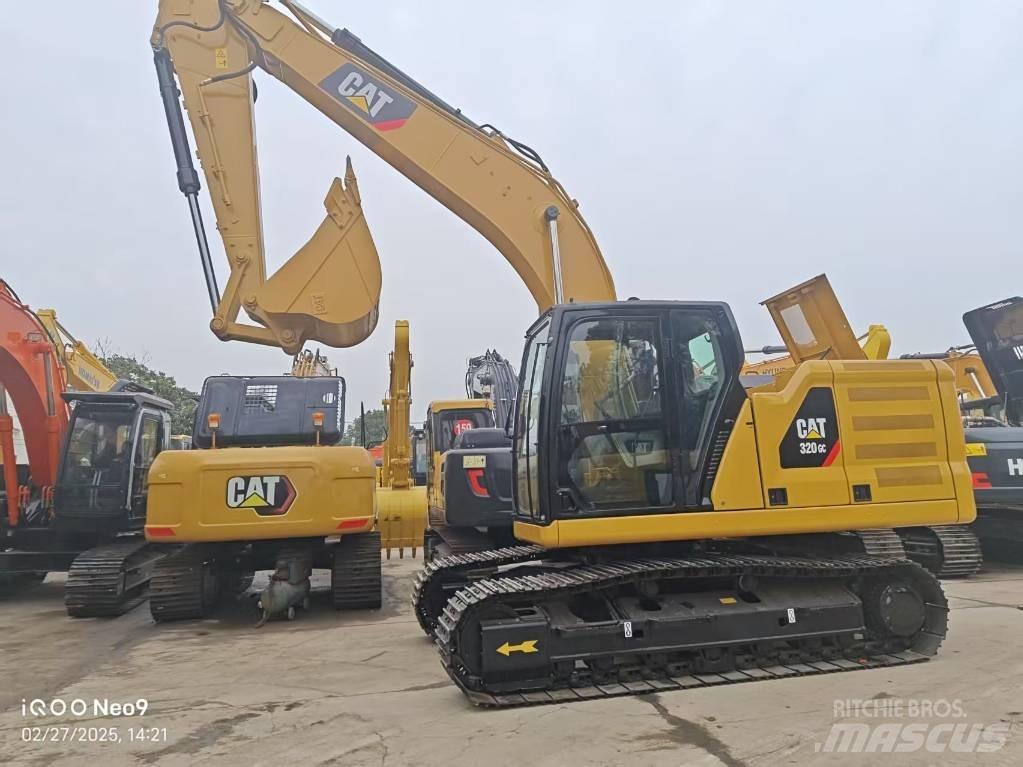 CAT 320 GC 대형 굴삭기 29톤 이상
