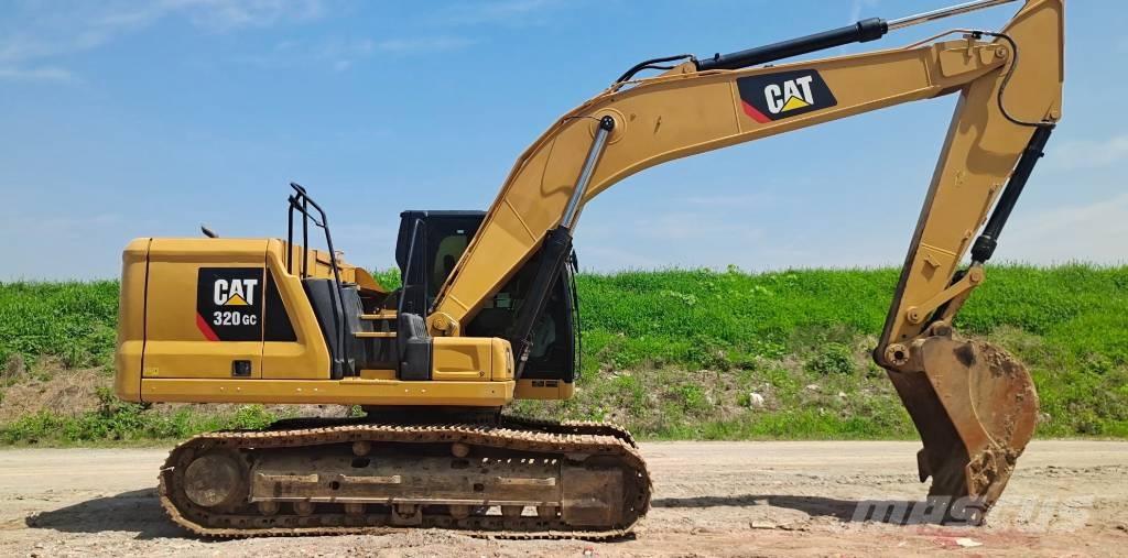 CAT 320GC 대형 굴삭기 29톤 이상