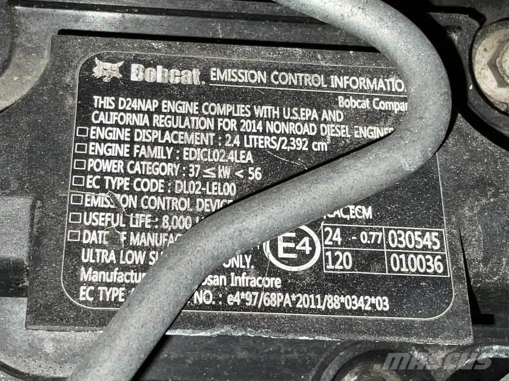 Bobcat T 650  스키드로더