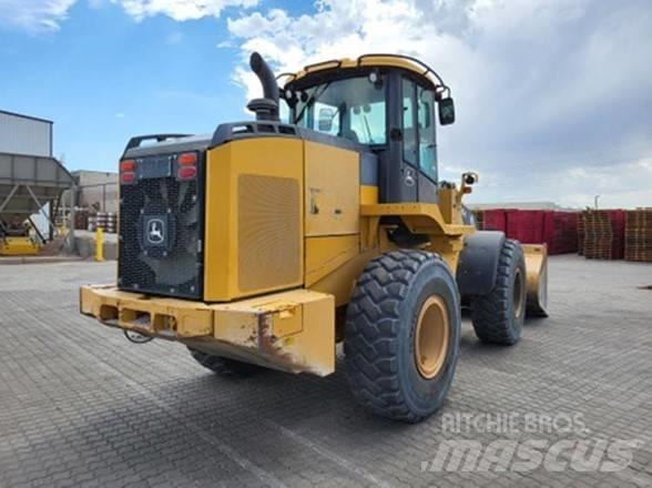 John Deere 624K  휠로우더