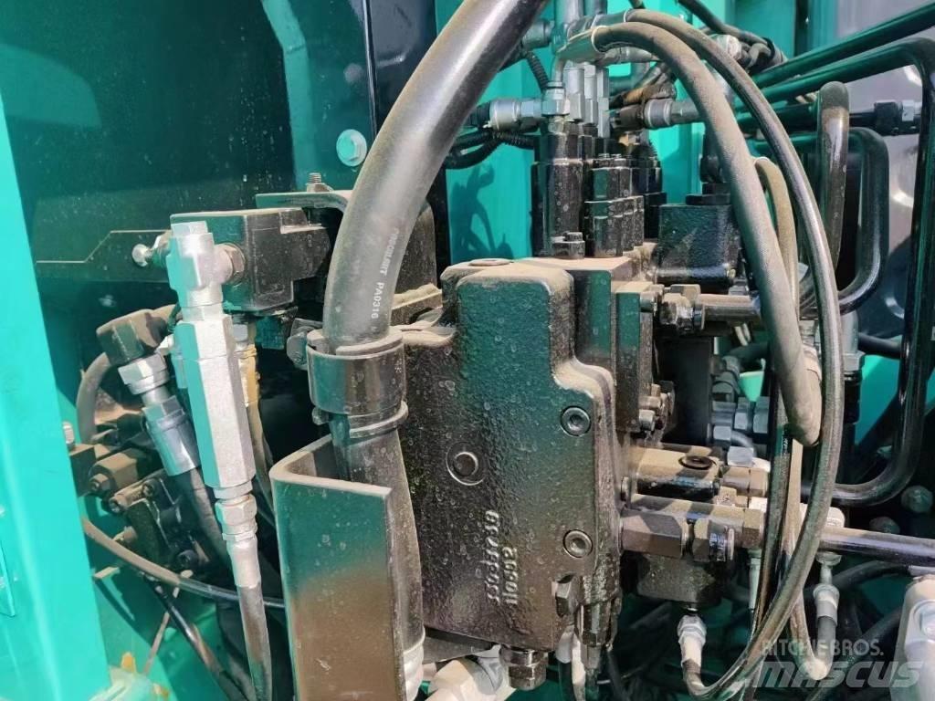 Kobelco SK 75 중형굴삭기 7톤-28톤