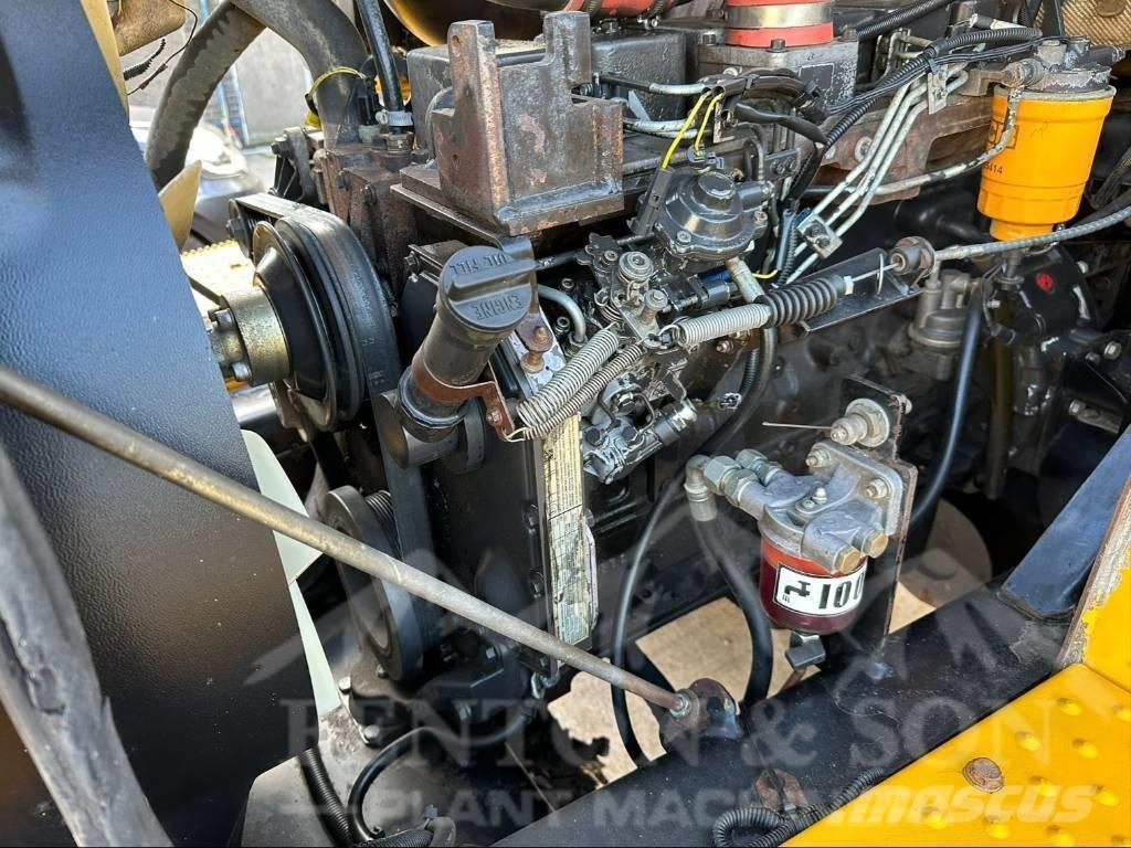 JCB 714 연결식 홀러