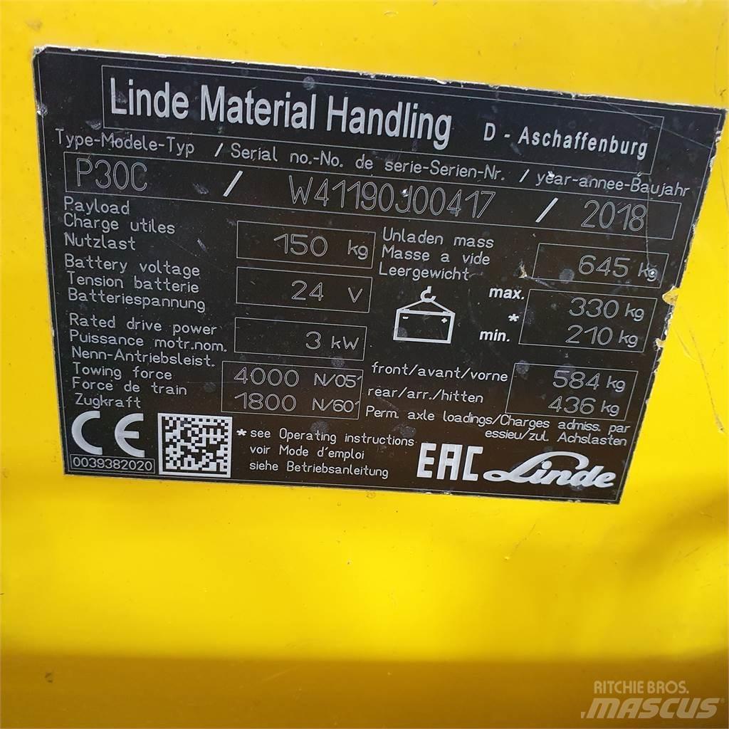 Linde P30C 견인 트럭