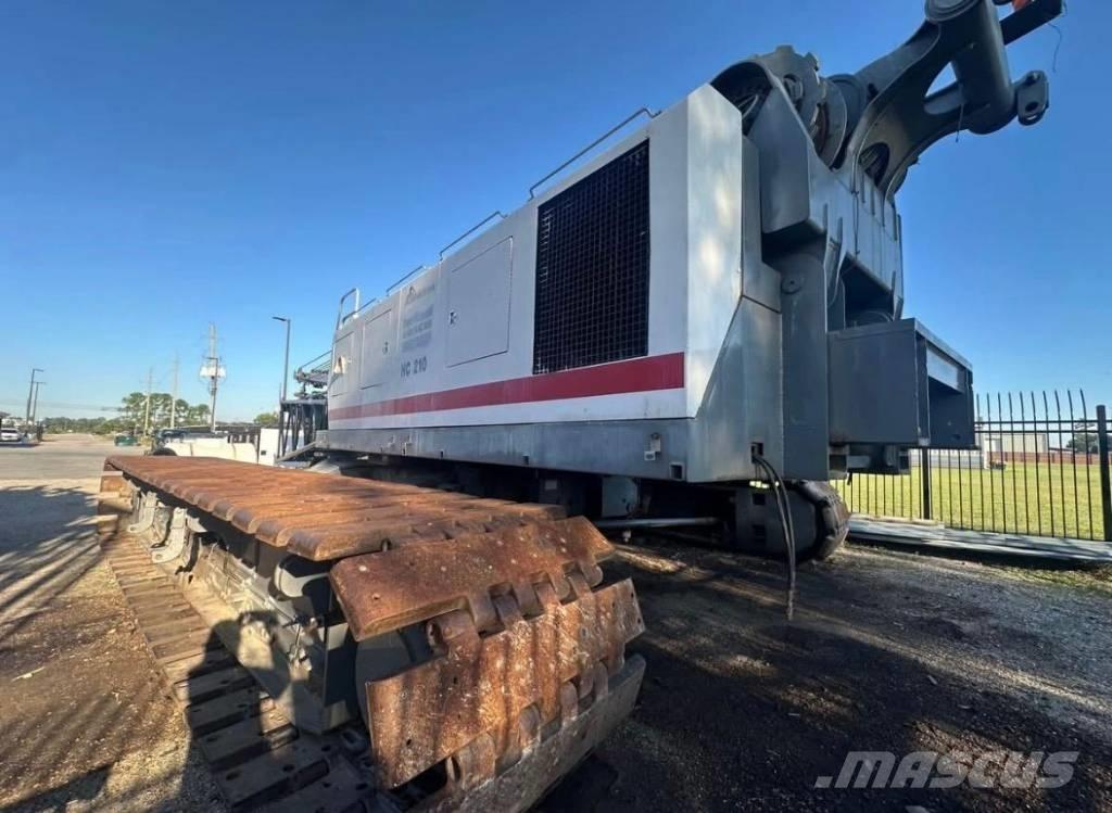 Terex HC210 트랙 크레인