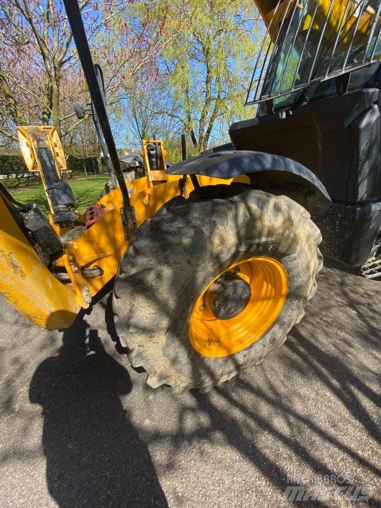 JCB 540-170 텔러 핸들러