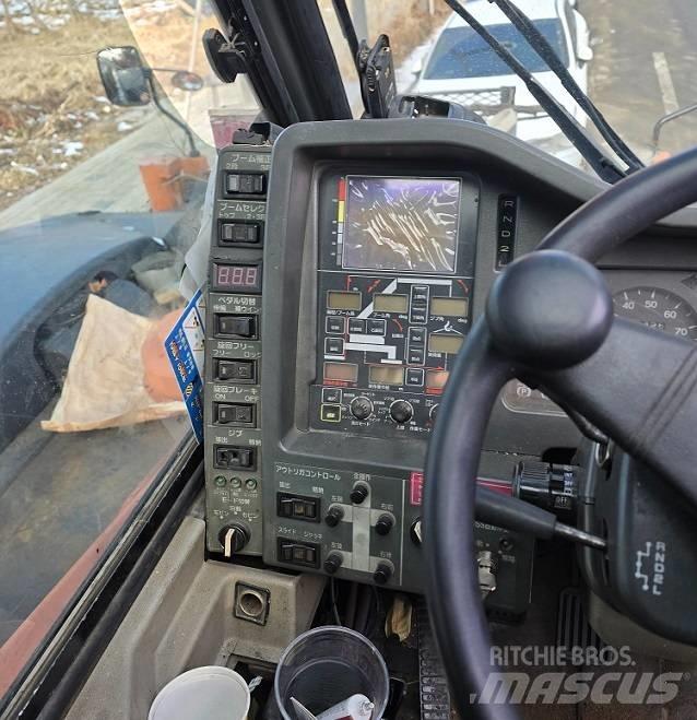 Komatsu LW 500-1 R/T 크레인