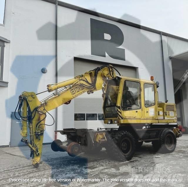 Liebherr A900ZW  휠 굴삭기