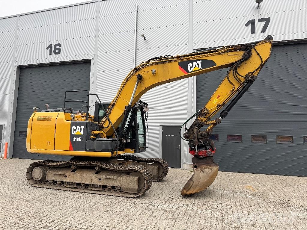 CAT 318 E L 대형 굴삭기 29톤 이상