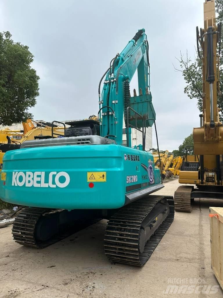 Kobelco SK 200 대형 굴삭기 29톤 이상