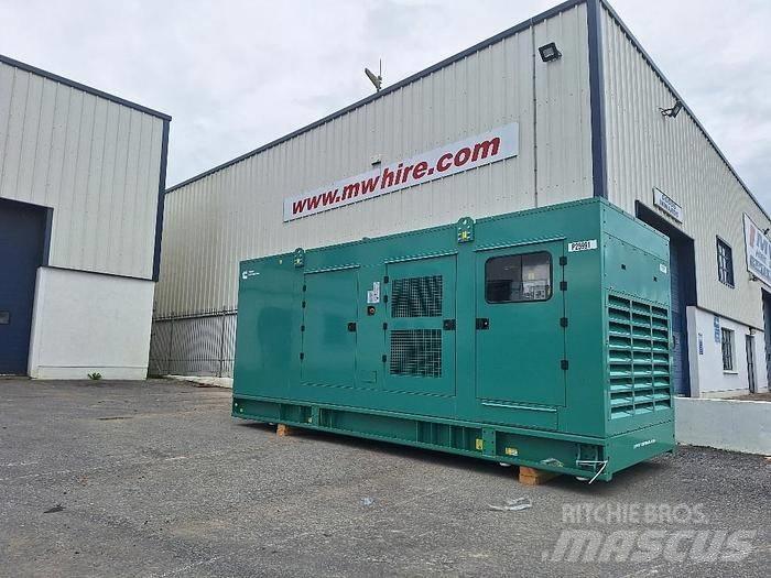 Cummins C900D5 디젤 발전기