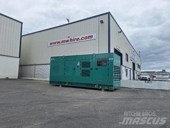 Cummins C900D5 디젤 발전기