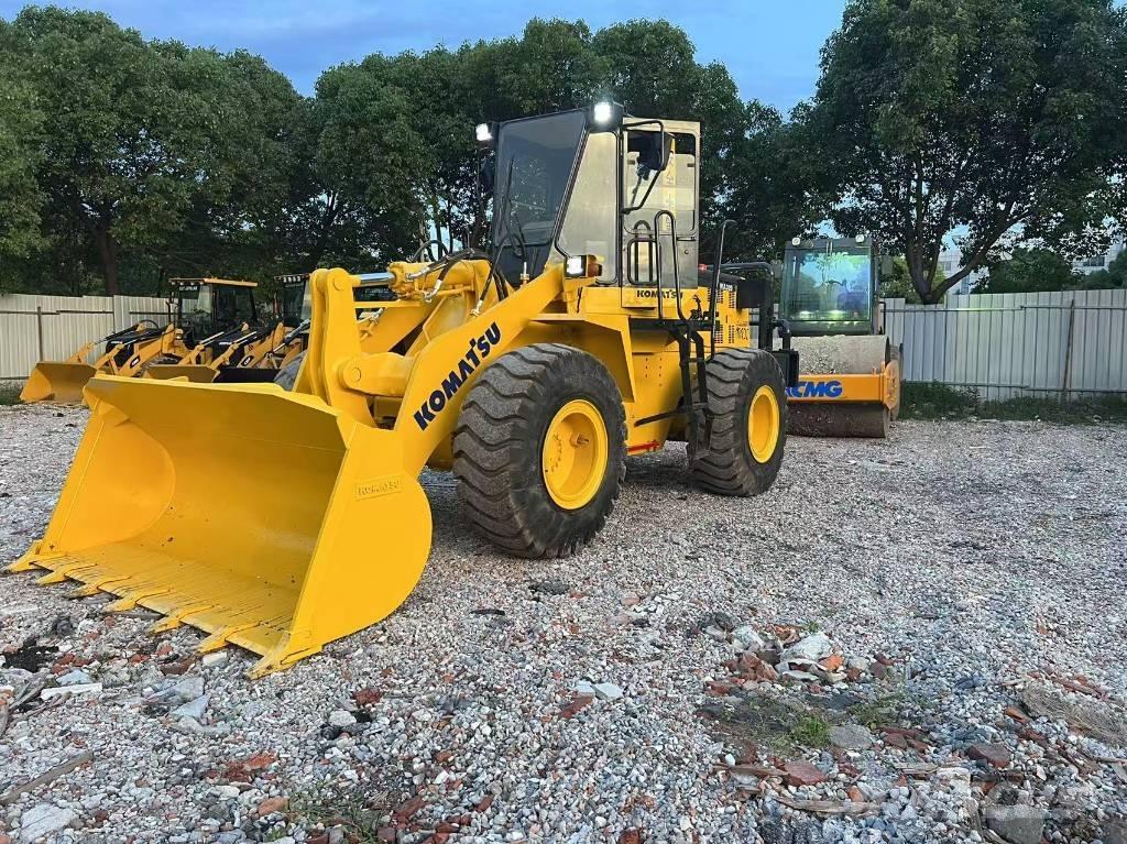 Komatsu WA 320-3  휠로우더