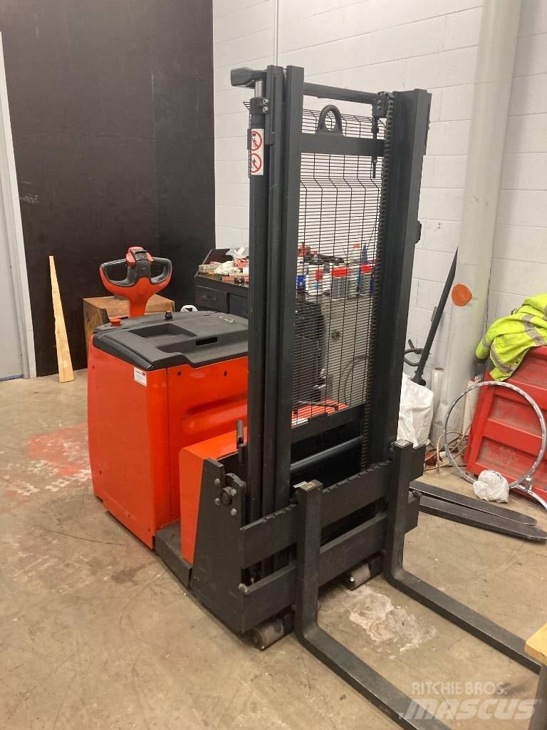 Linde L12AC 포크리프트
