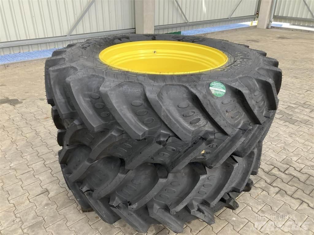 BKT 520/85R38 타이어, 휠 및 림