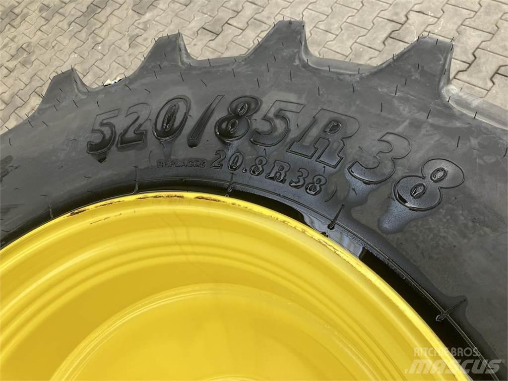 BKT 520/85R38 타이어, 휠 및 림