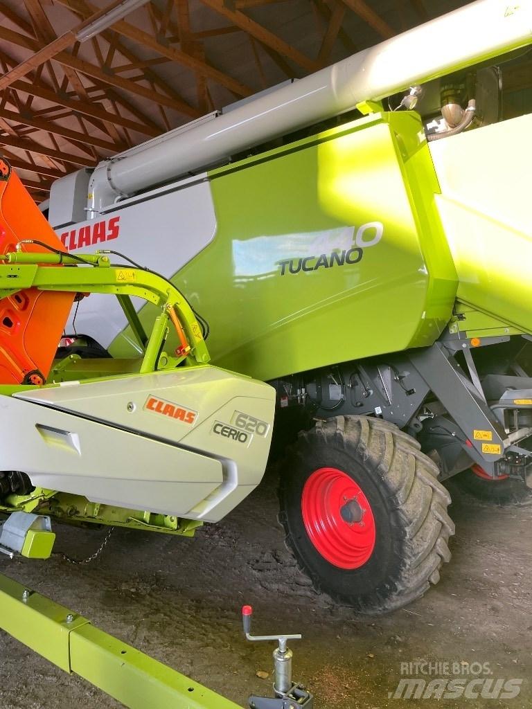 CLAAS Tucano 440 콤바인 수확기