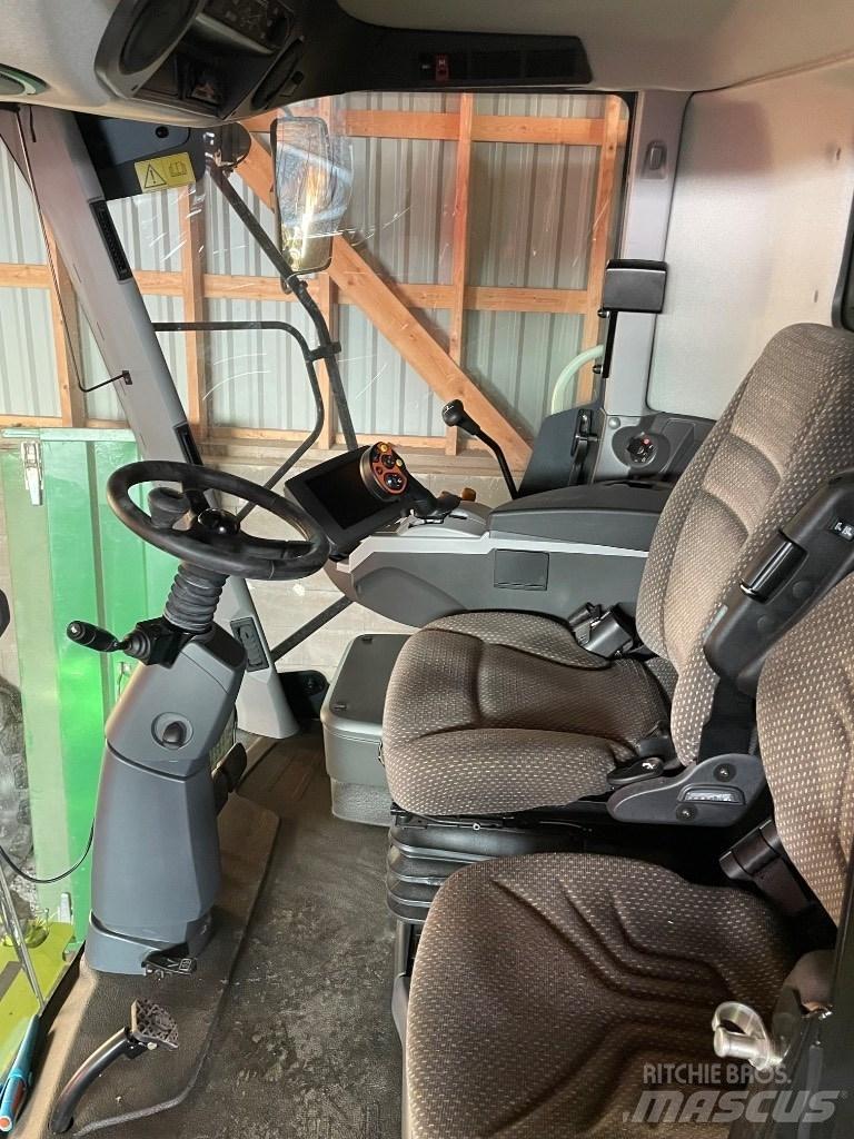 CLAAS Tucano 440 콤바인 수확기
