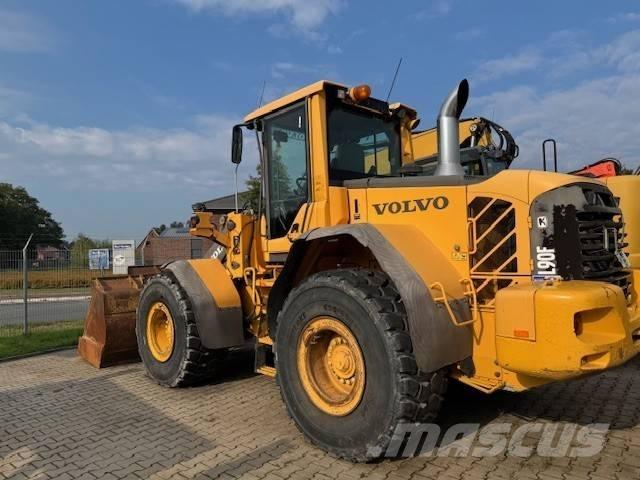 Volvo L 90 F  휠로우더