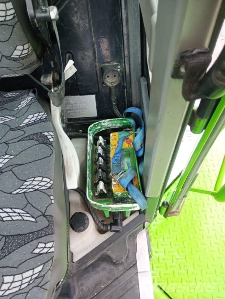 Merlo 45.21 텔러 핸들러