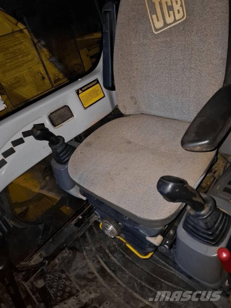 JCB JZ 70 중형굴삭기 7톤-28톤
